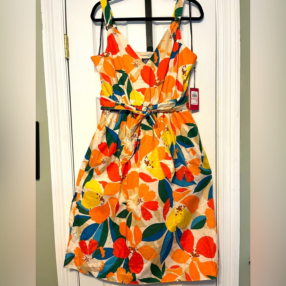 NWT Vince Camuto 100% cotton lines sundress size 10.